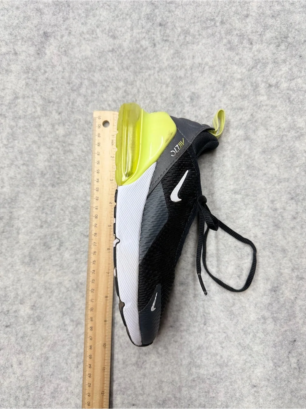 Nike Air Max 270 PS Light Lemon Twist Black Volt Youth Shoes AO2372-704 Size 2Y